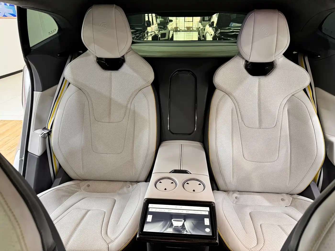 LOTUS SPORTS CAR ELETRE