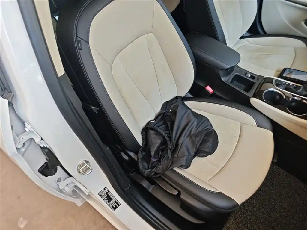 Buick Verano 2018 Sedan 15S Automatic Leading фото 25