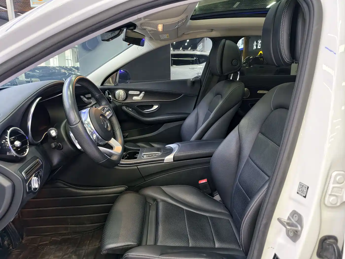 Mercedes-Benz C-Class 2021 C 260 L Sport Edition фото 10