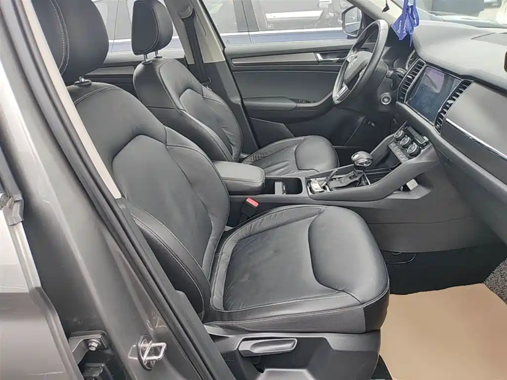 Škoda Kodiaq 2018 TSI330 5-seat FWD Luxury фото 25