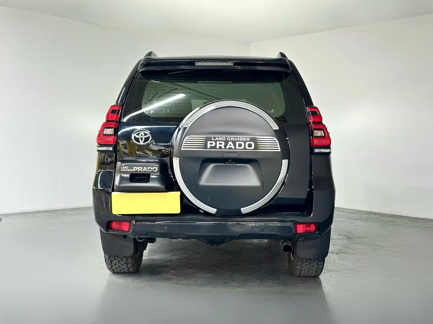 Toyota Prado 2019 2018 3.5L Automatic TX-L NAVI Rear-mounted Spare Tire