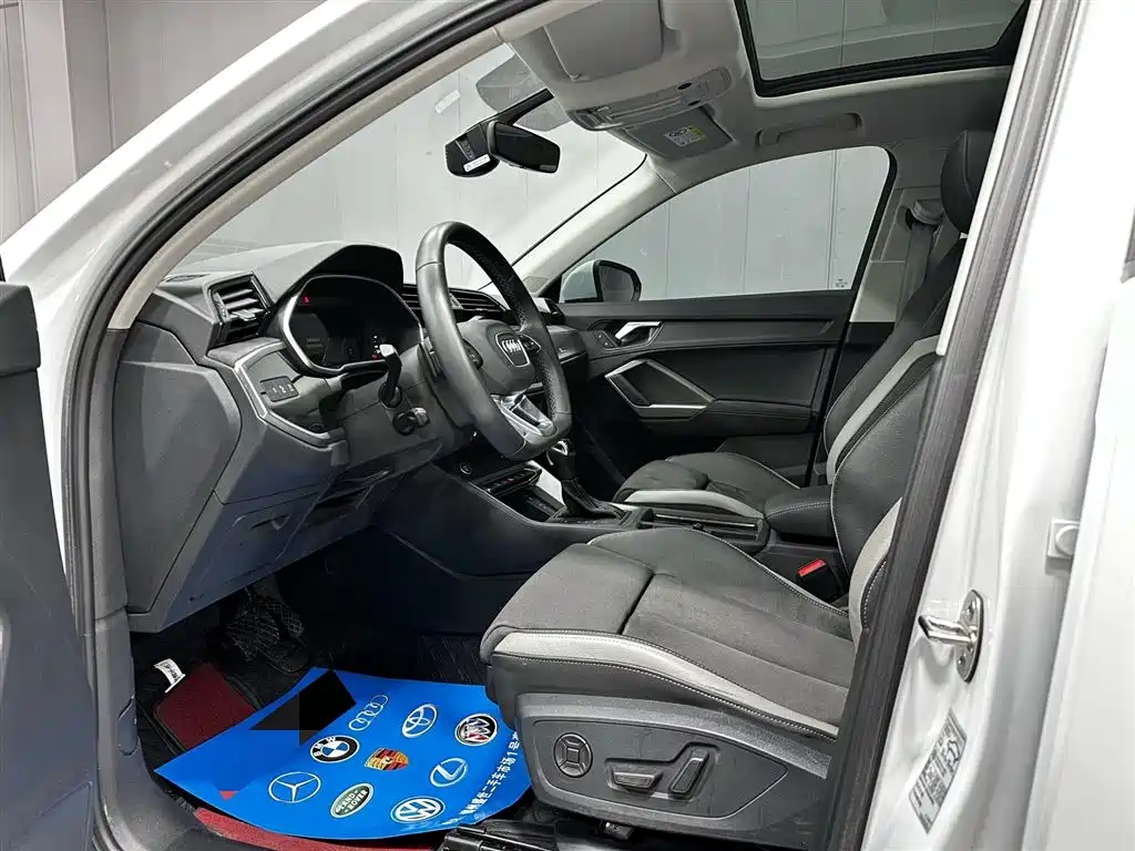 Audi Q3 2022 35 TFSI Fashion Dynamic фото 10