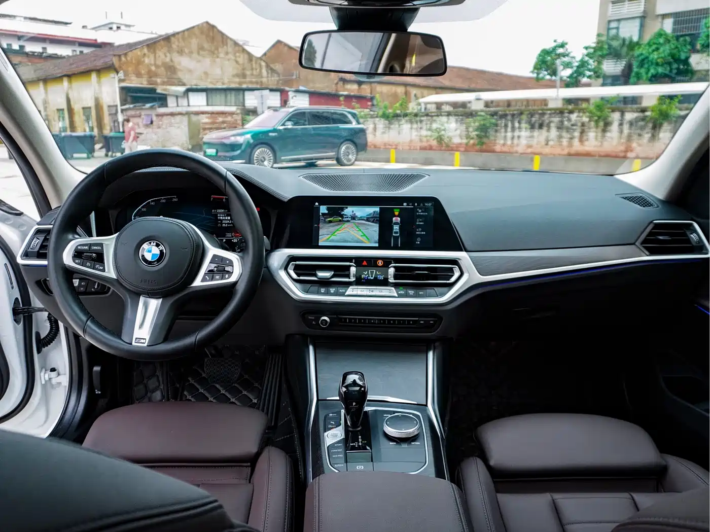 BMW 3 Series 2021 Second Facelift 325i M Sport Package фото 21