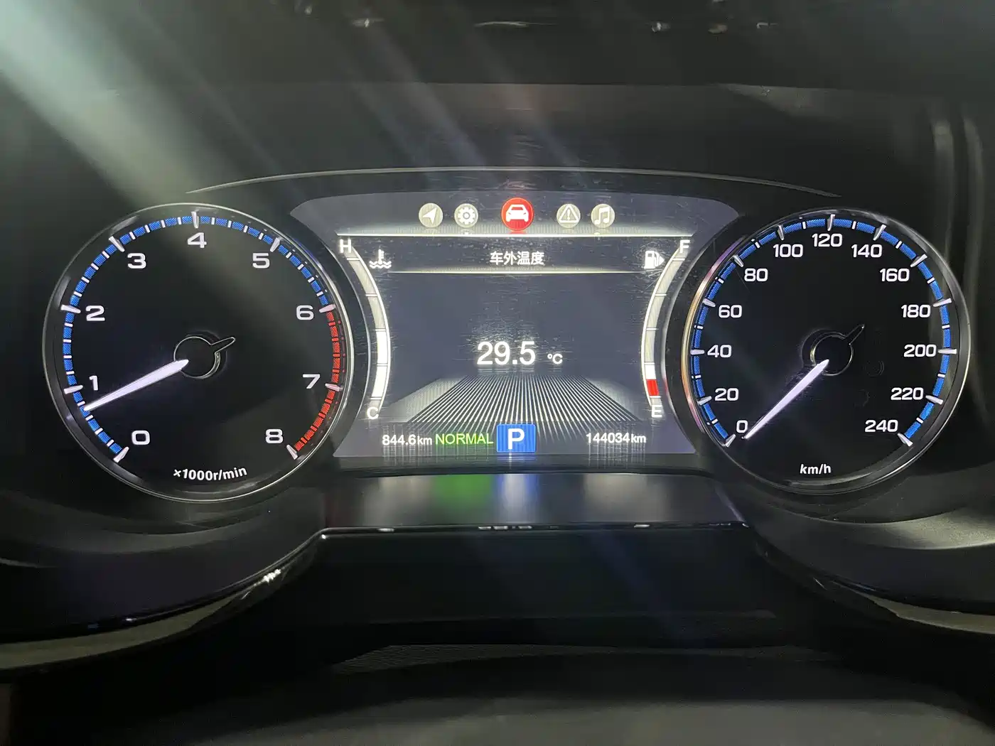 GAC Trumpchi Trumpchi GS8 2017 320T 2WD Luxury Smart Connect (7-seater) фото 31