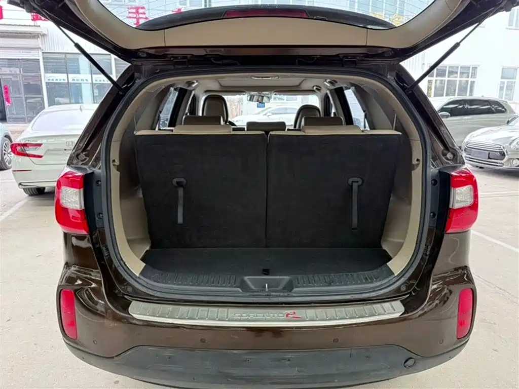 Kia Sorento 2013 2.2T 7-seat Diesel Comfort Edition фото 14