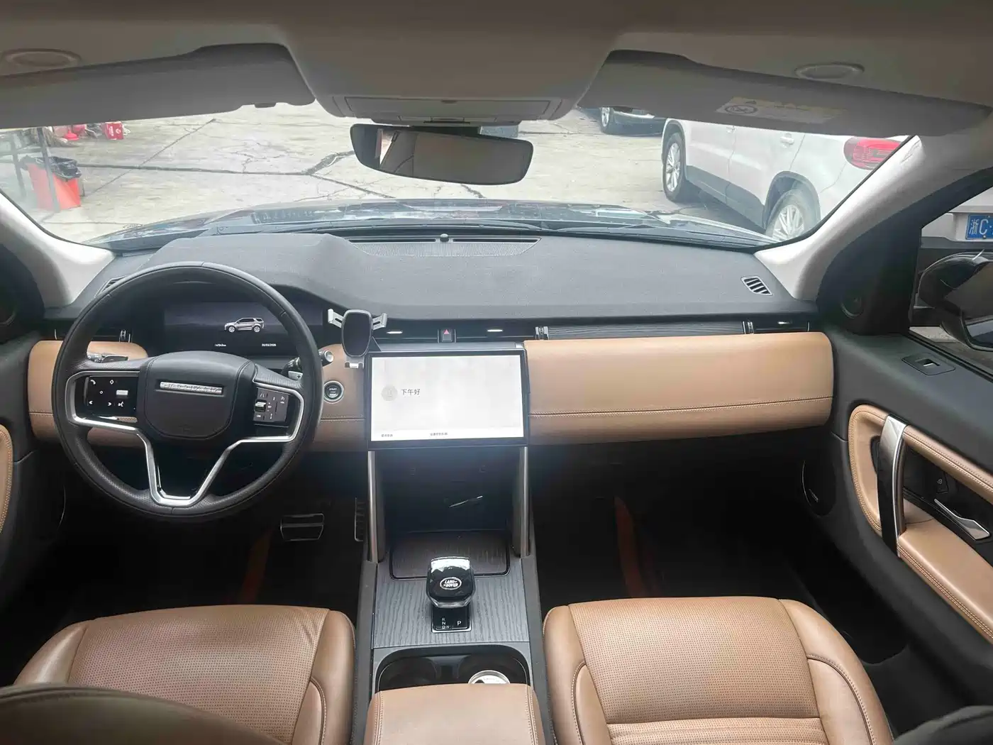 LAND ROVER DISCOVER SPORTS