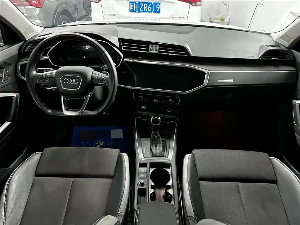 Audi Q3 2022 35 TFSI Fashion Dynamic фото 11