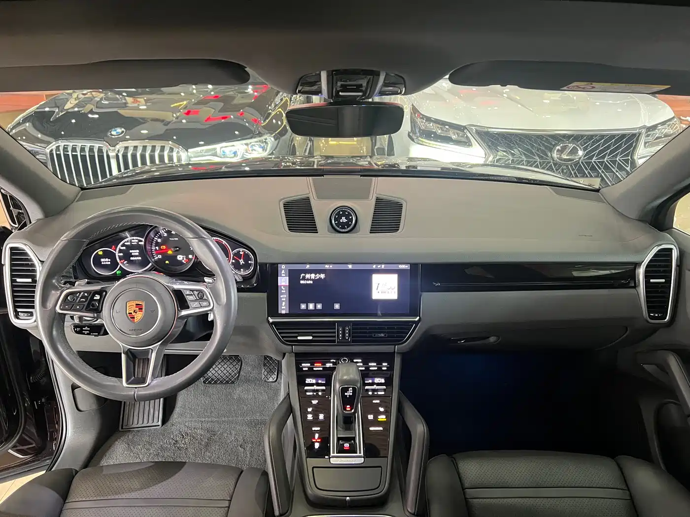 Porsche Cayenne 2018 Cayenne 3.0T фото 14