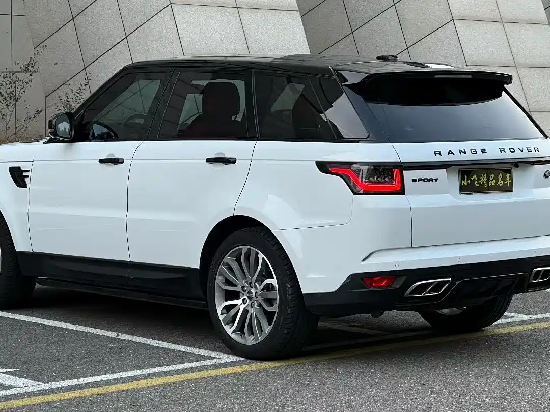 Land Rover Range Rover Sport 2016 3.0 SDV6 HSE фото 5