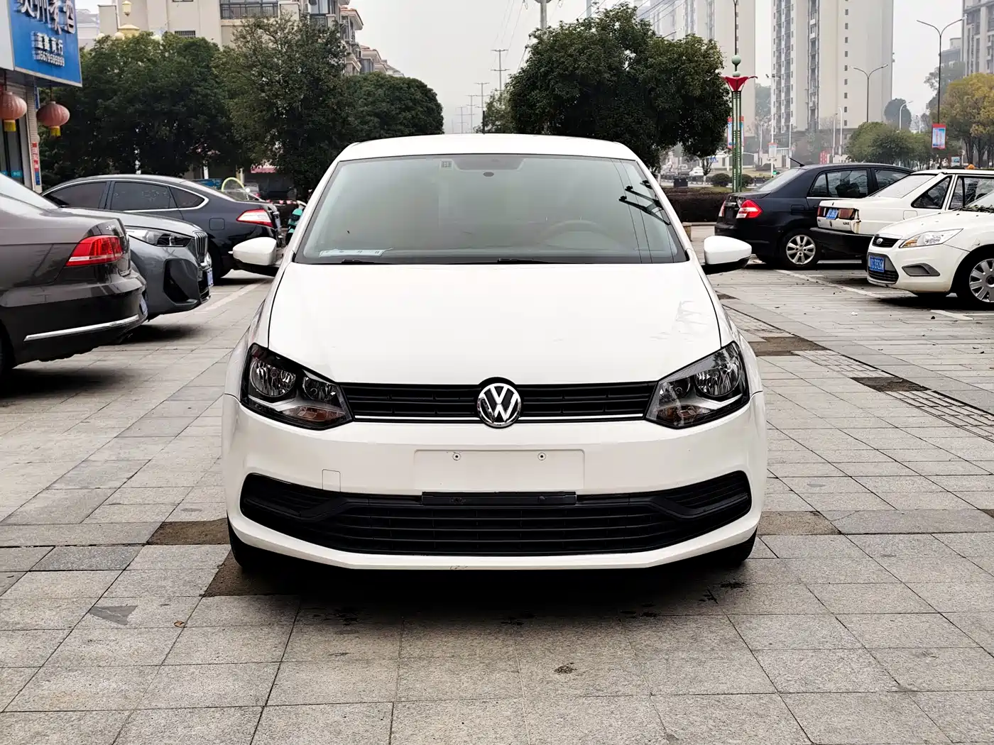 Volkswagen Polo 2018 1.5L Auto Safe Drive фото 2