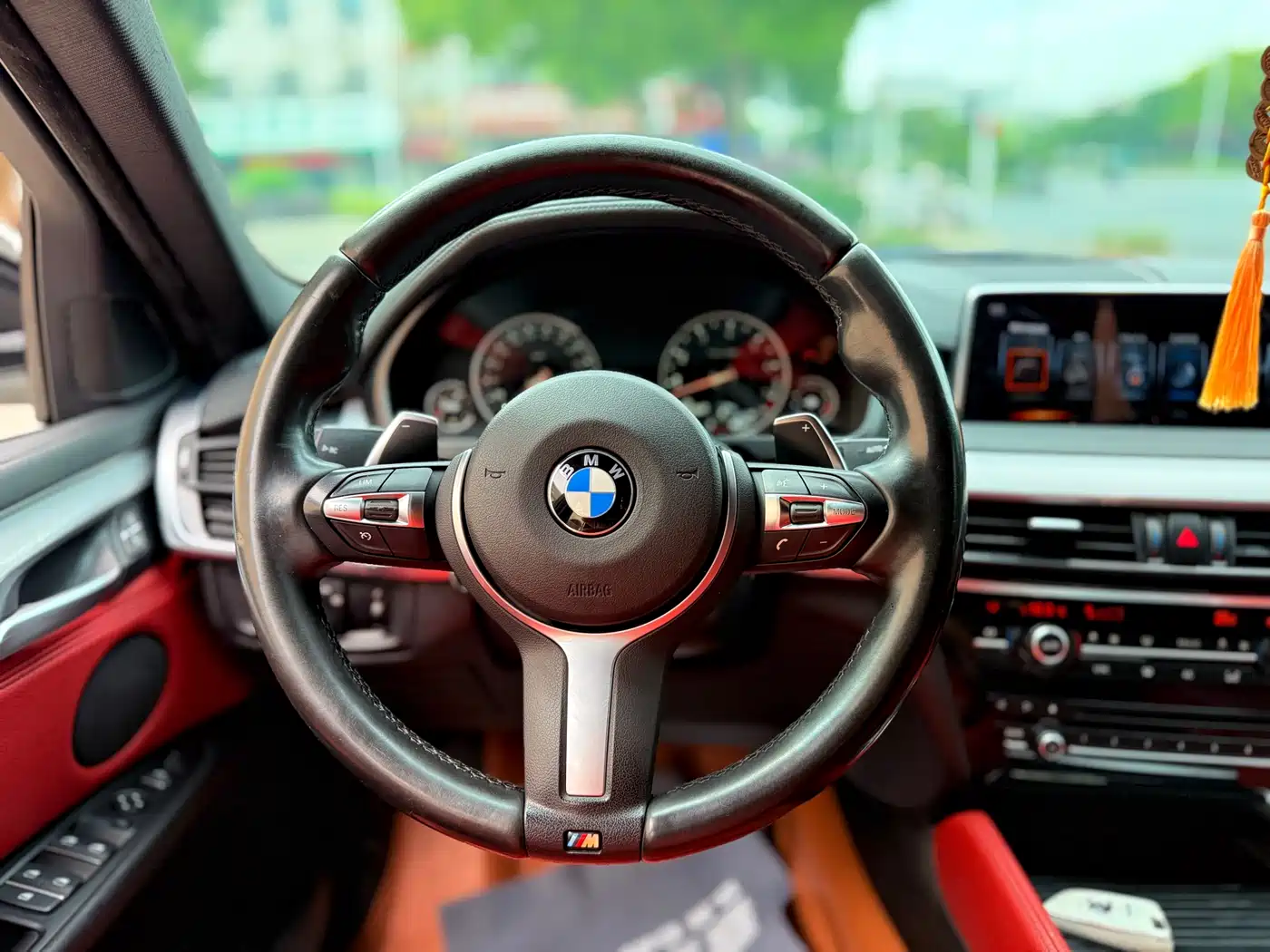 BMW X6 2017 xDrive35i Leading фото 14