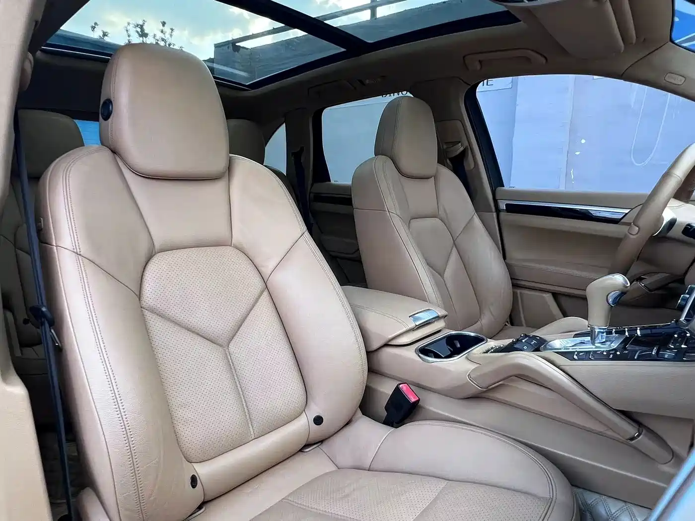 Porsche Cayenne 2011