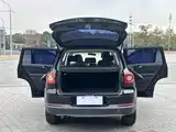 Photo 9 - Volkswagen Tiguan