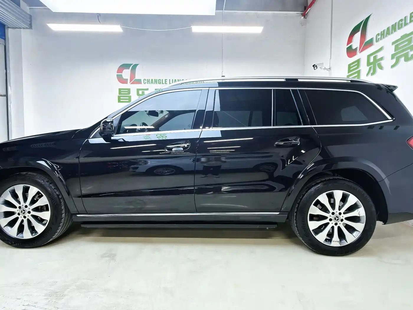 Mercedes-Benz GLS 2018 Facelift GLS 400 4MATIC Sport фото 4