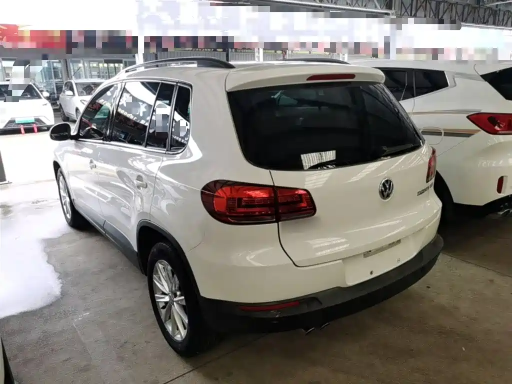Volkswagen Tiguan 2015 1.8TSI Automatic 2WD Comfortline фото 5