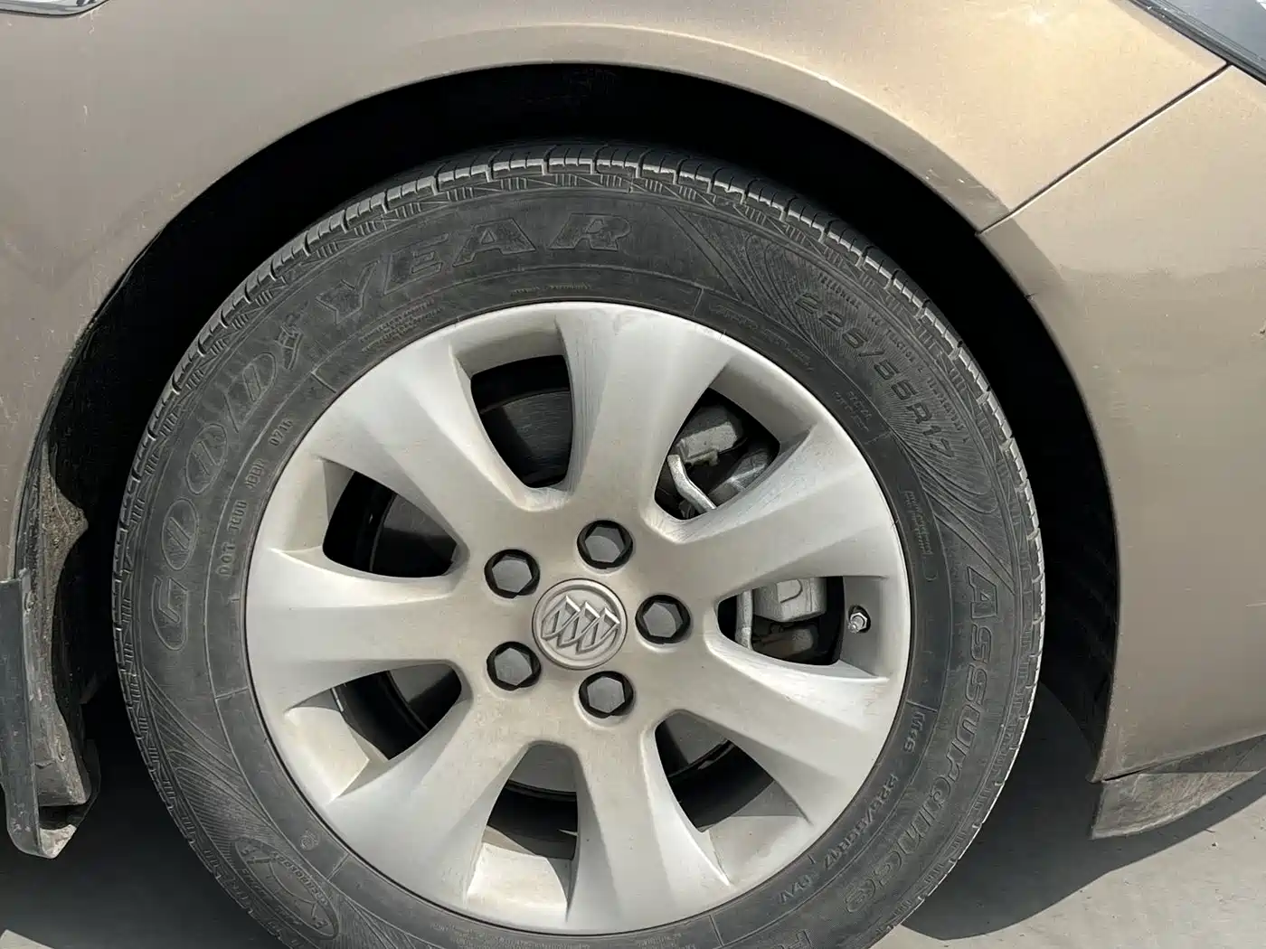Buick Regal 2015 1.6T Elite Tech Edition фото 9