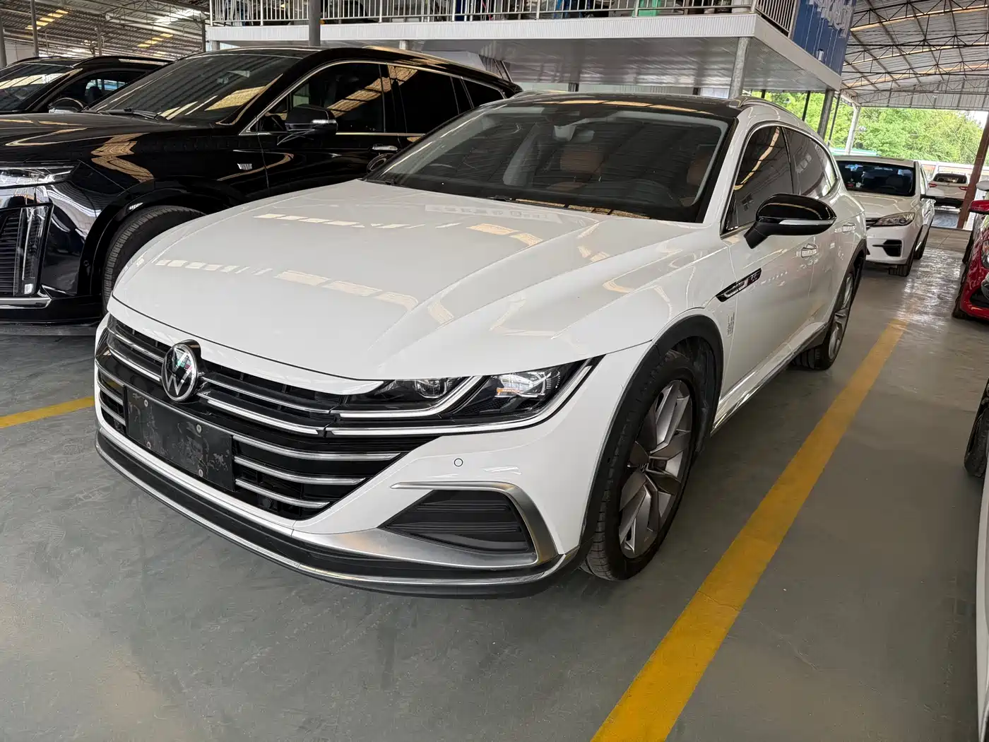 Volkswagen FAW-Volkswagen CC 2021 Model Shooting Brake 380TSI Hunting Wind Edition