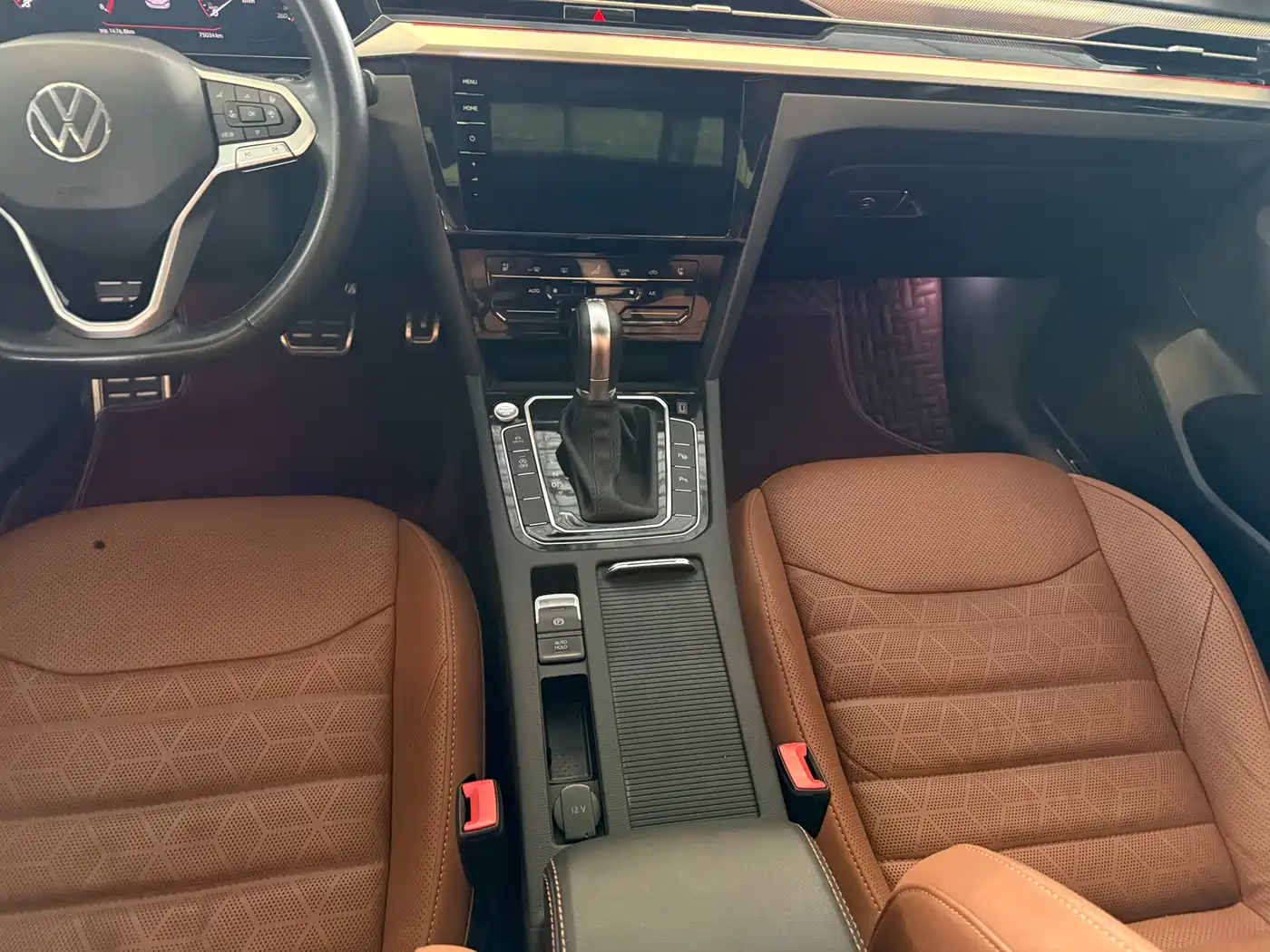 Volkswagen FAW-Volkswagen CC 2021 Model Shooting Brake 380TSI Hunting Wind Edition фото 13