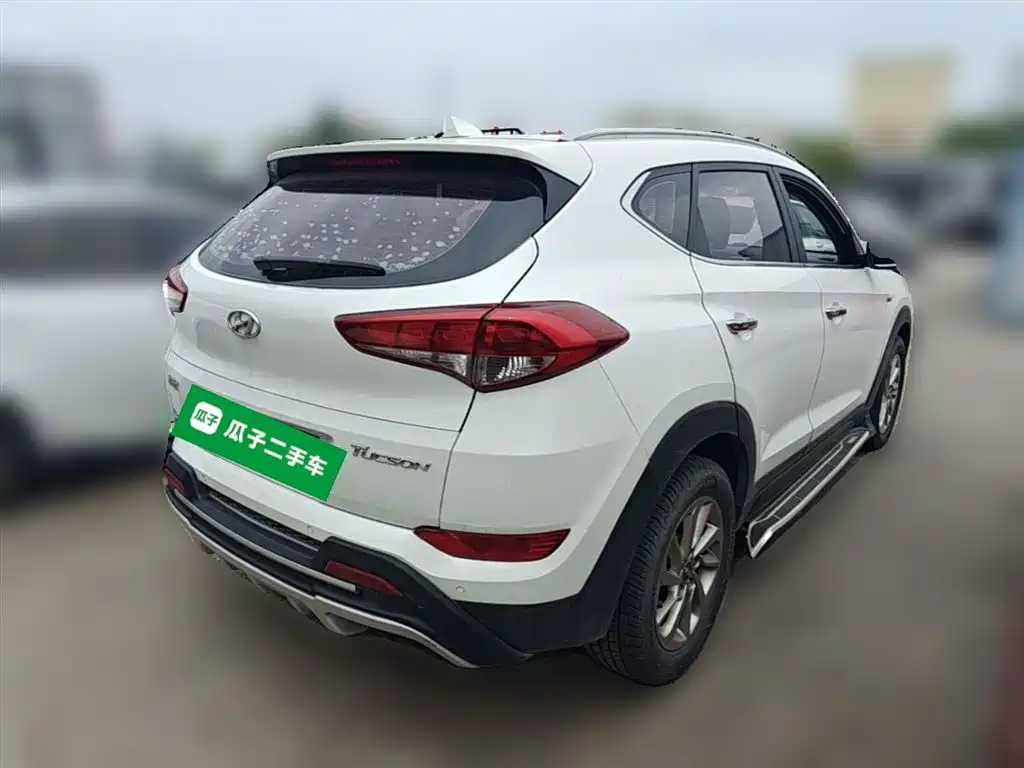 Hyundai Tucson 2015 1.6T Dual Clutch 2WD Smart фото 12