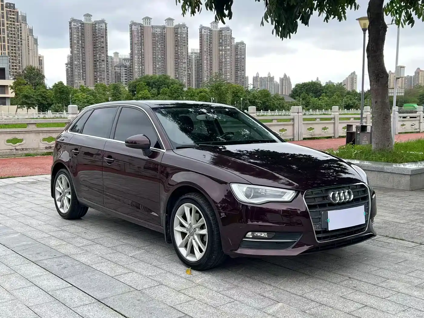 Audi A3 2015 Sportback 35 TFSI Millionth Anniversary Comfort Enjoyment Type фото 3
