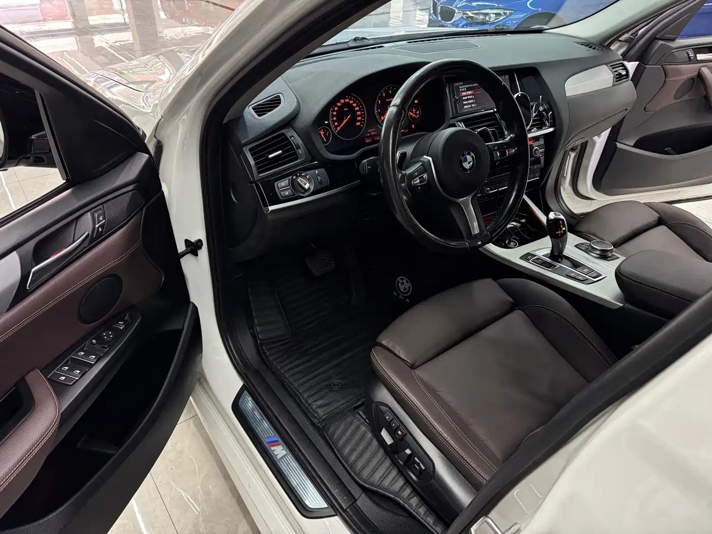 BMW X4 2016 Model xDrive20i M Sport фото 9