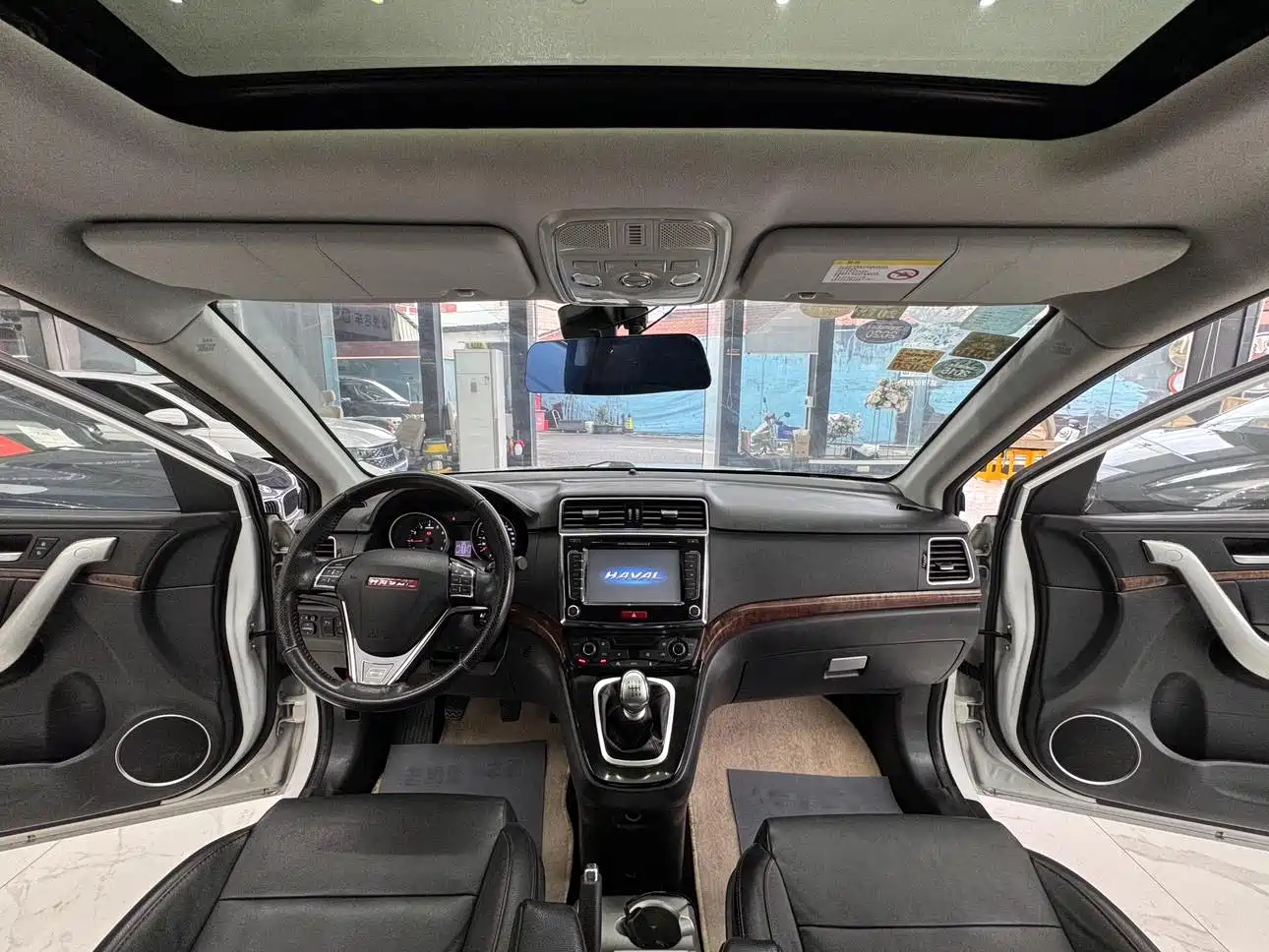 Photo 12 - Haval H6