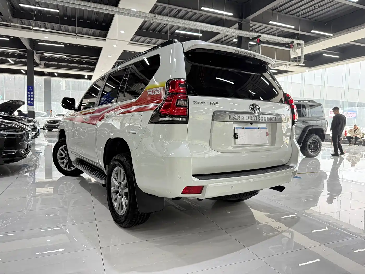 Toyota Prado 2018 3.5L Auto TX-L фото 7