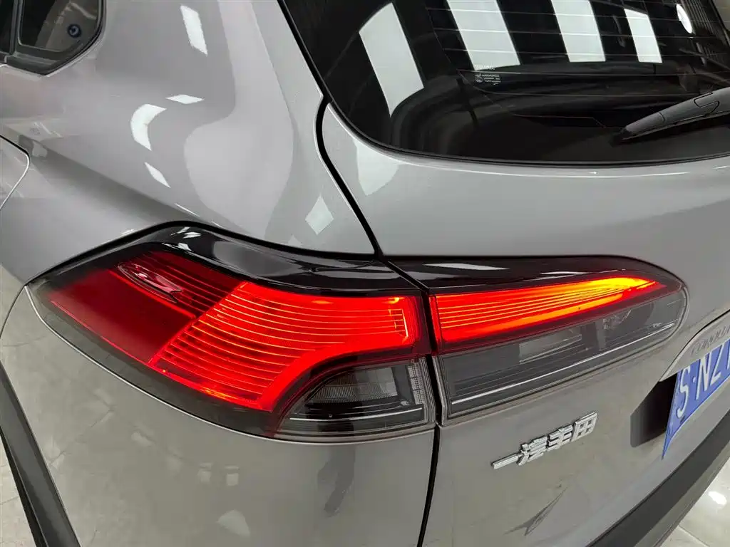 Toyota Corolla Cross 2022 2.0L Flagship Edition фото 19