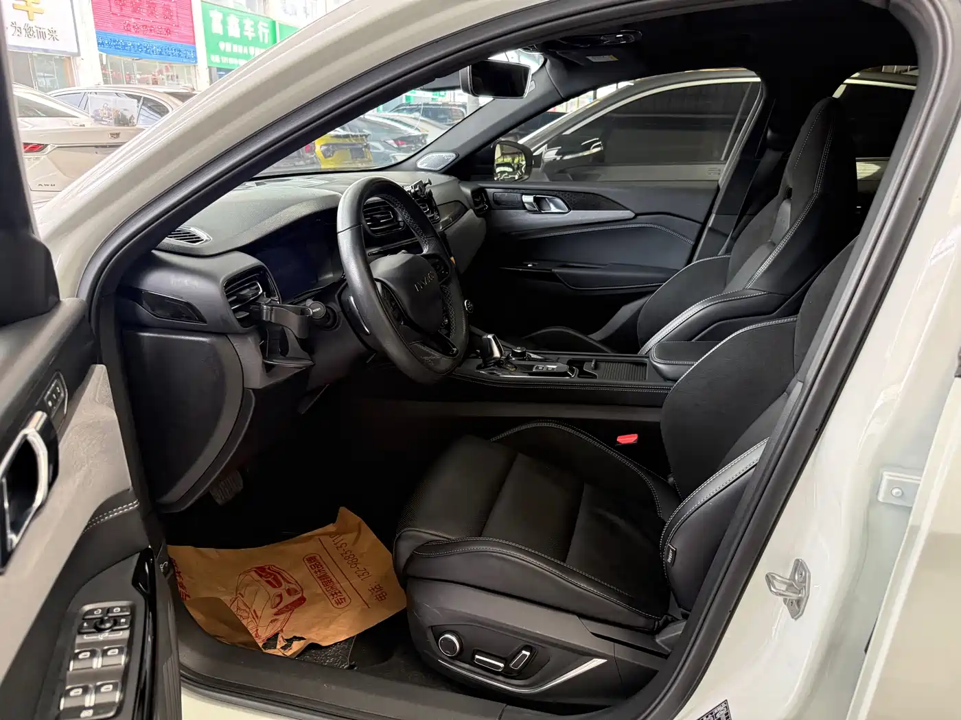 Lynk & Co 03 2021 1.5TD DCT Jin Pro фото 8