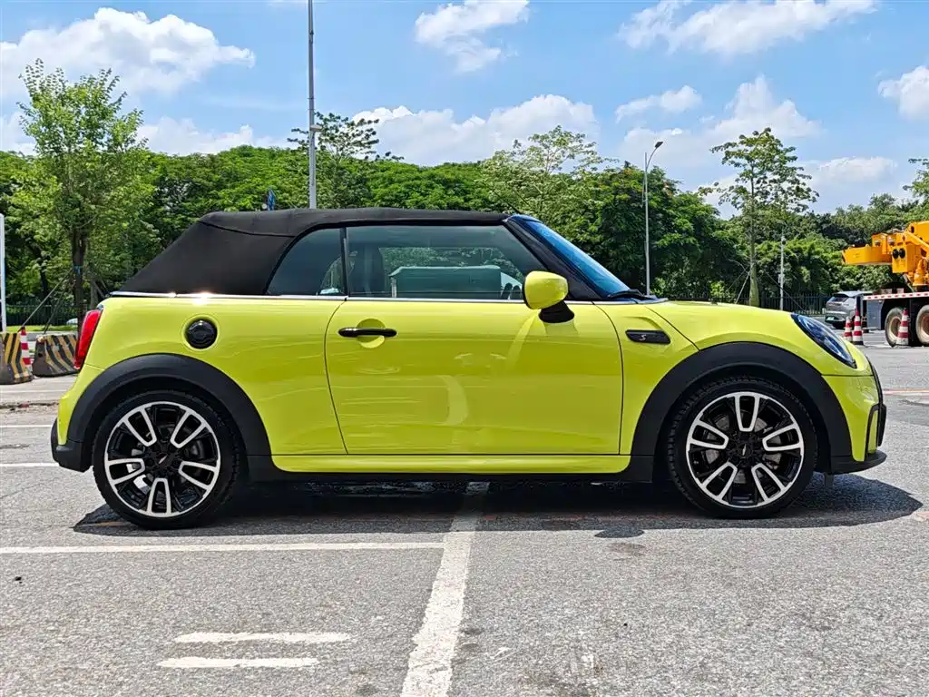MINI 2023 2.0T COOPER S CABRIO Racer фото 10
