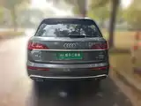 Фото 5 - Audi Q5L