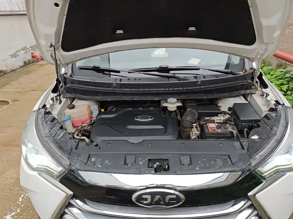 JAC Motors Refine S3 2018 2018 Custom Edition 1.5L Manual Luxury Smart