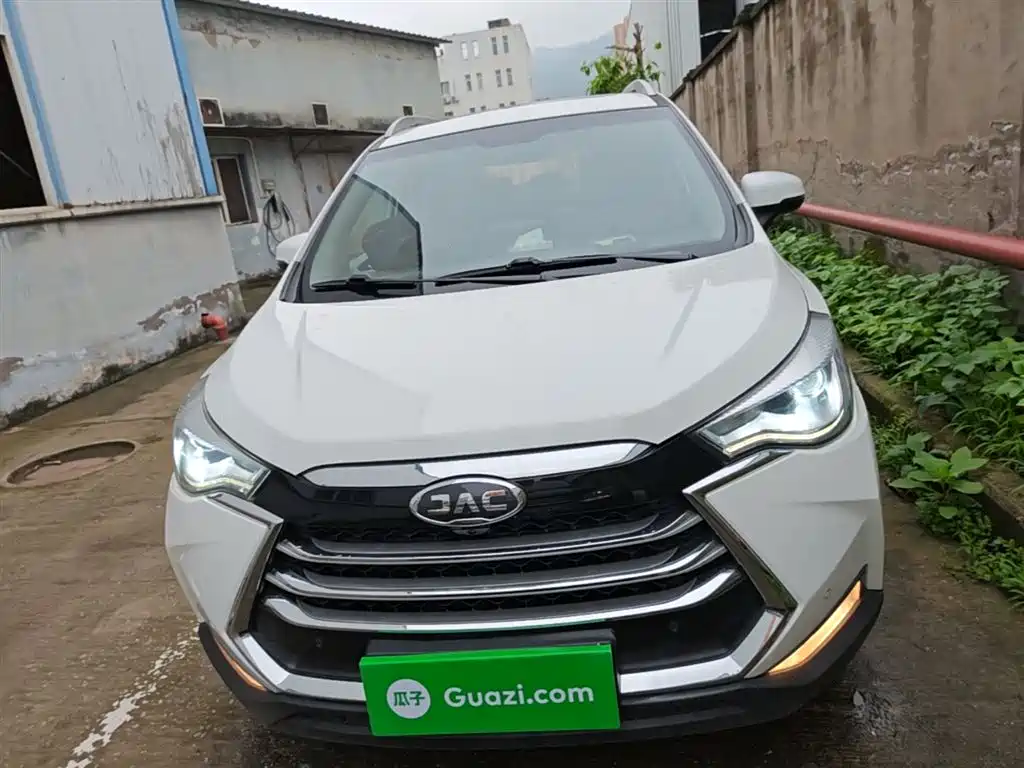 JAC Motors Refine S3 2018 2018 Custom Edition 1.5L Manual Luxury Smart