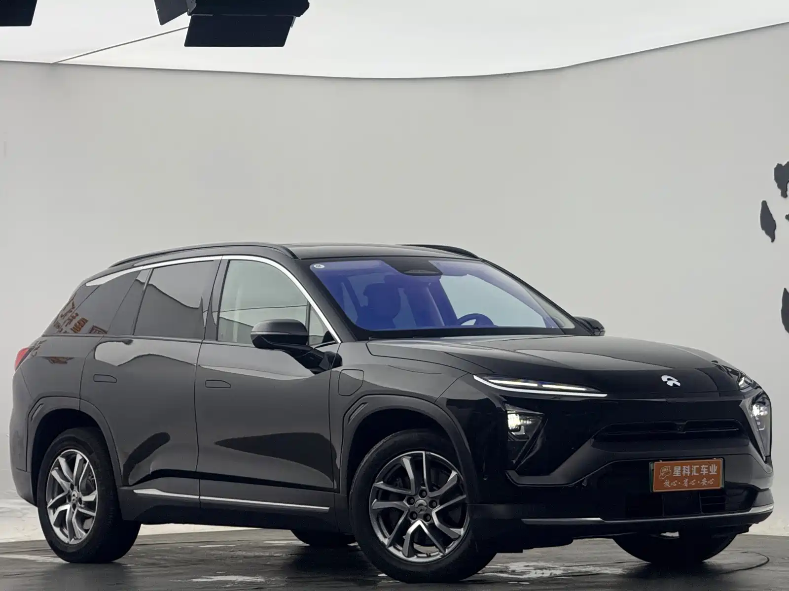 Фото 3 - NIO ES6