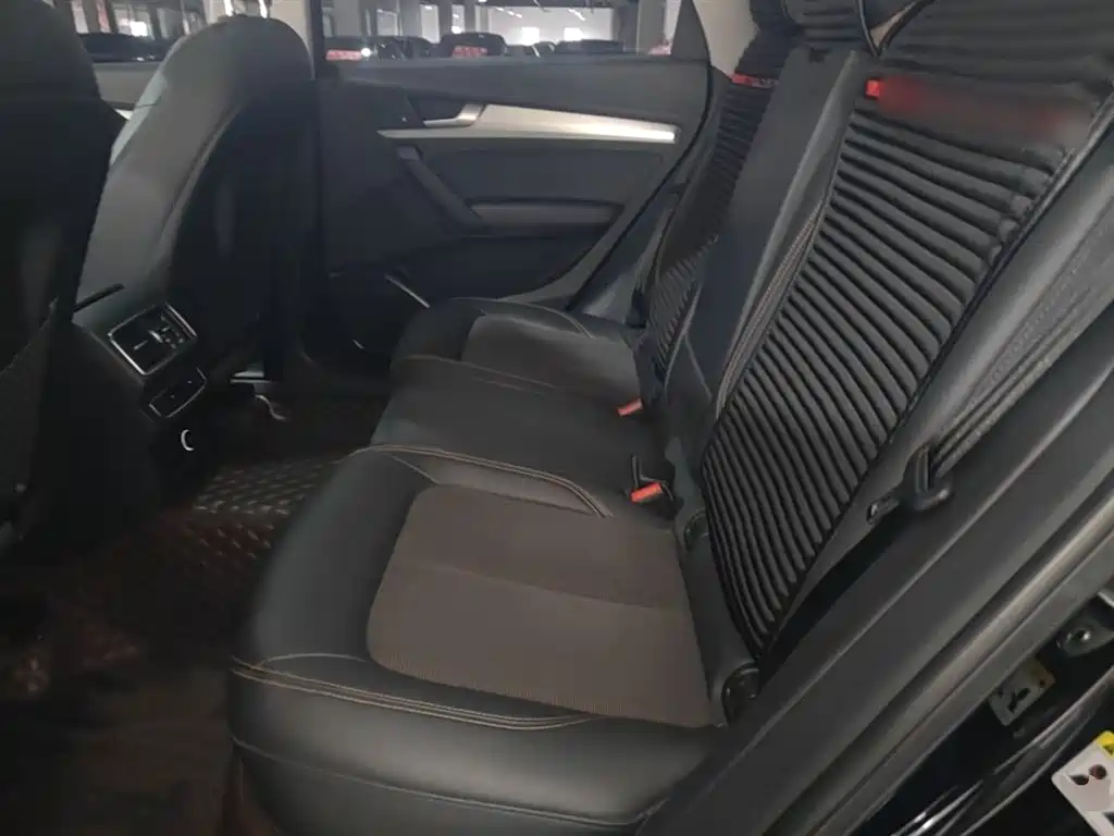 Audi Q5L 2018 40 TFSI Premium Fashion China VI фото 17
