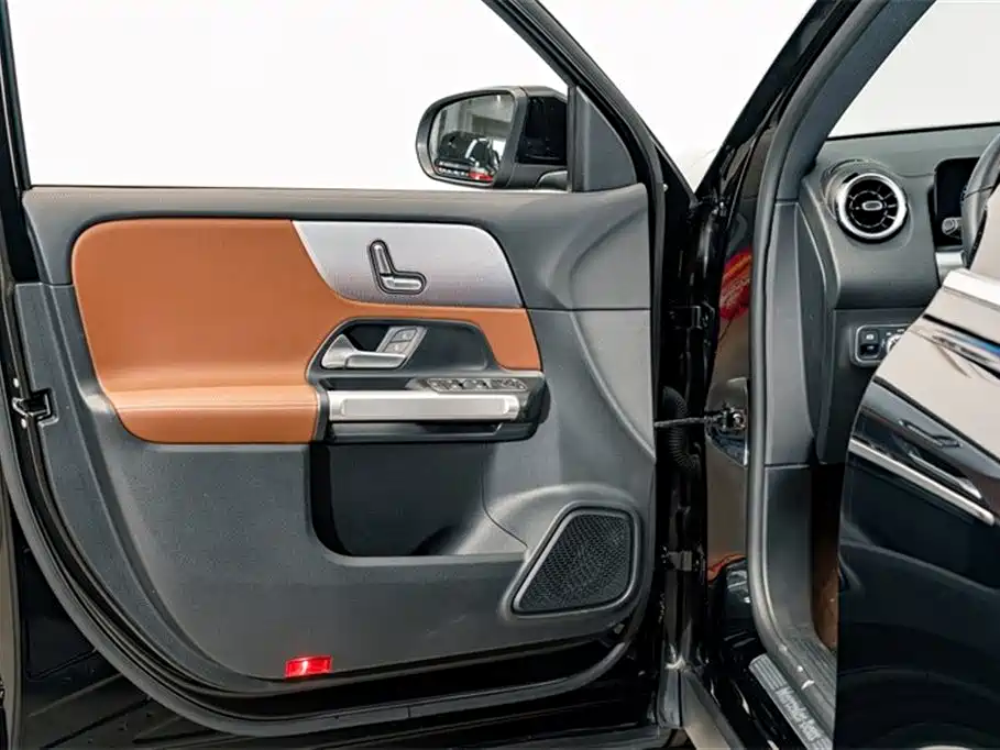 Mercedes-Benz GLB 2023 GLB 200 Dynamic фото 17