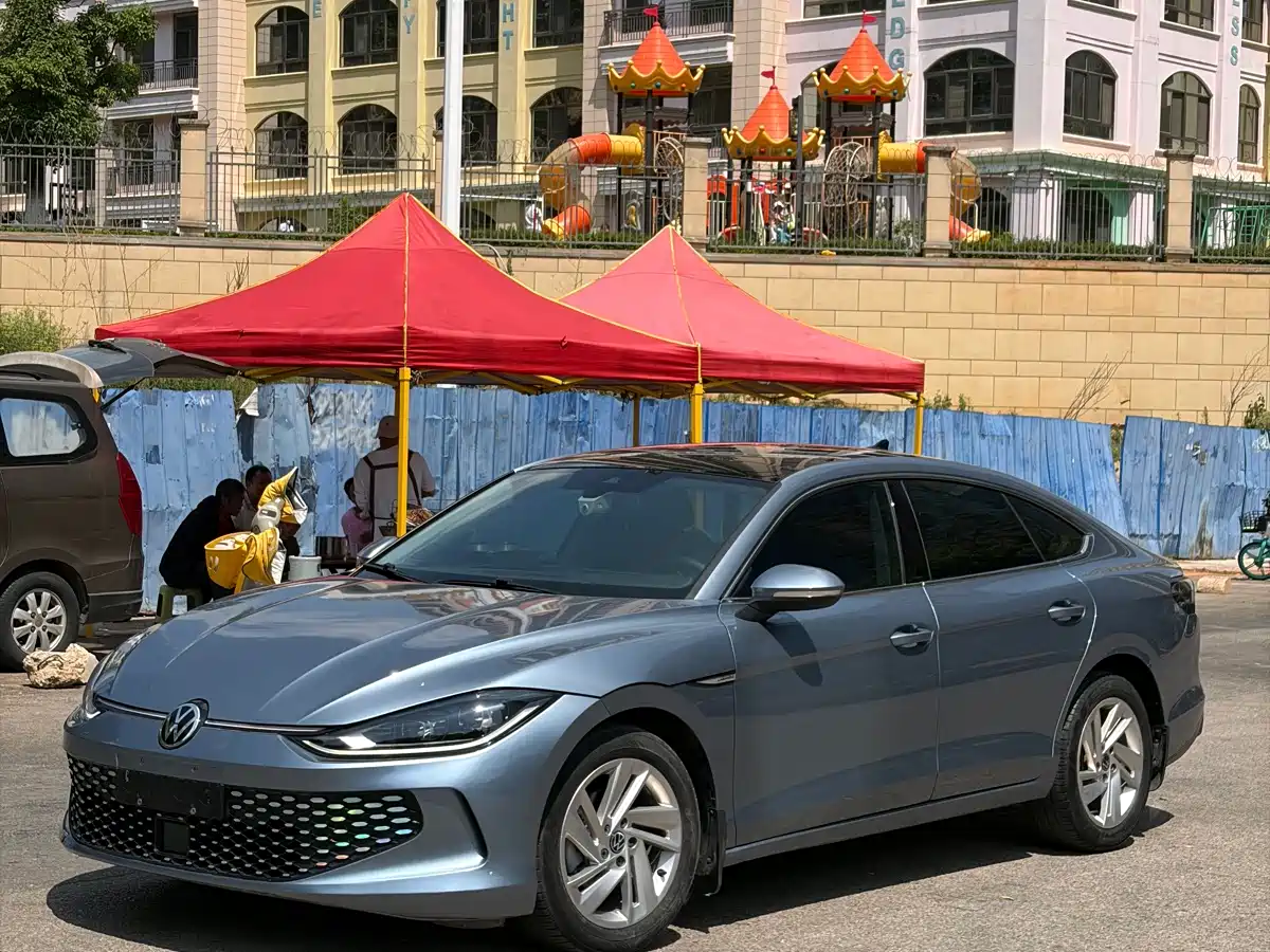 Volkswagen Lamando 2022 Lamando L 280TSI DSG Spicy Edition