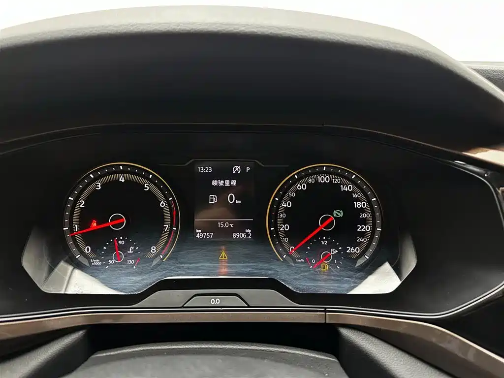 Volkswagen Tharu 2021 Model 280TSI 2WD Comfort Edition фото 12