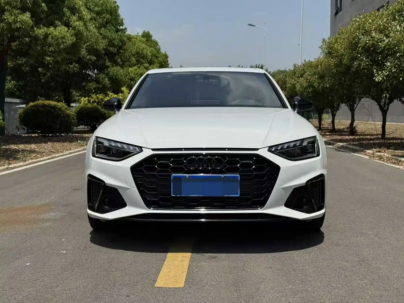 Audi A4L 2024 40 TFSI Luxury Dynamic фото 3