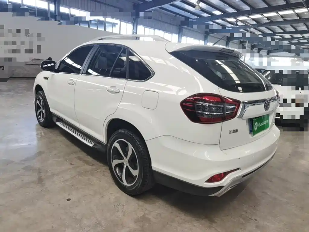 2017 BYD S7