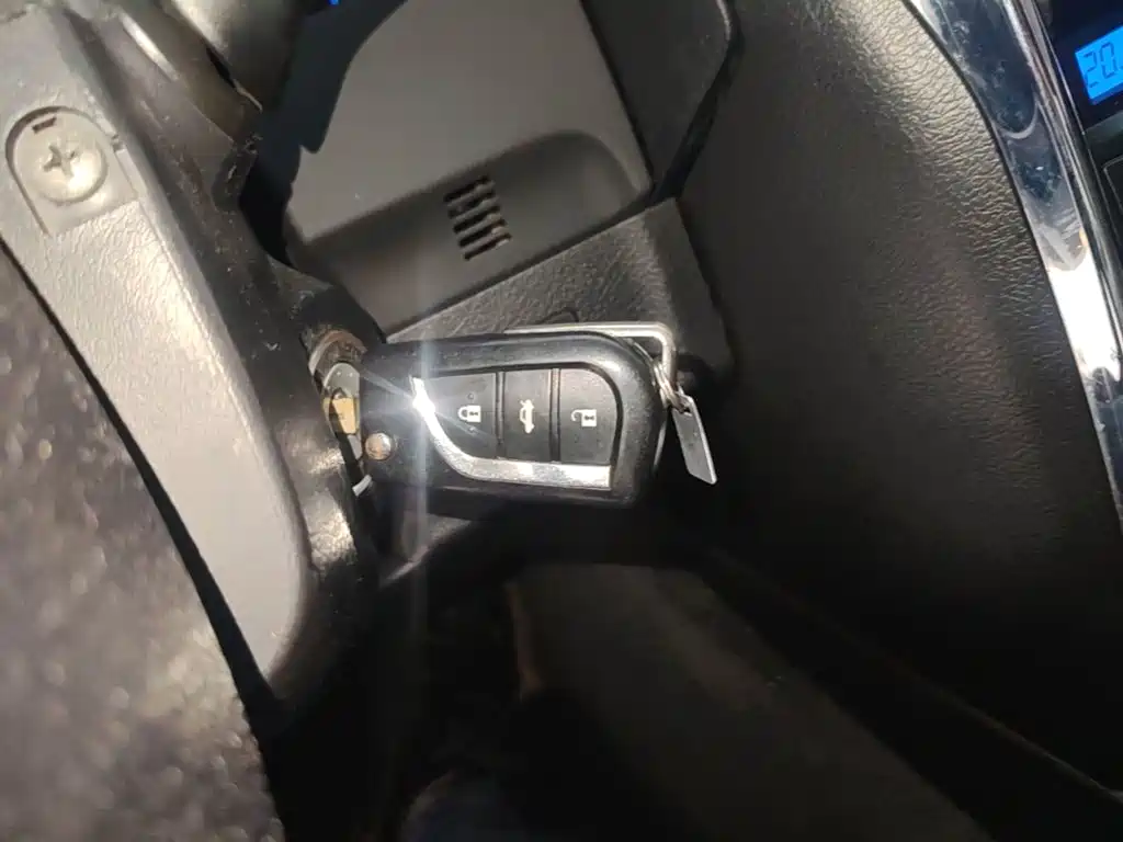 Toyota Reiz 2017 2013 2.5V Premium Edition