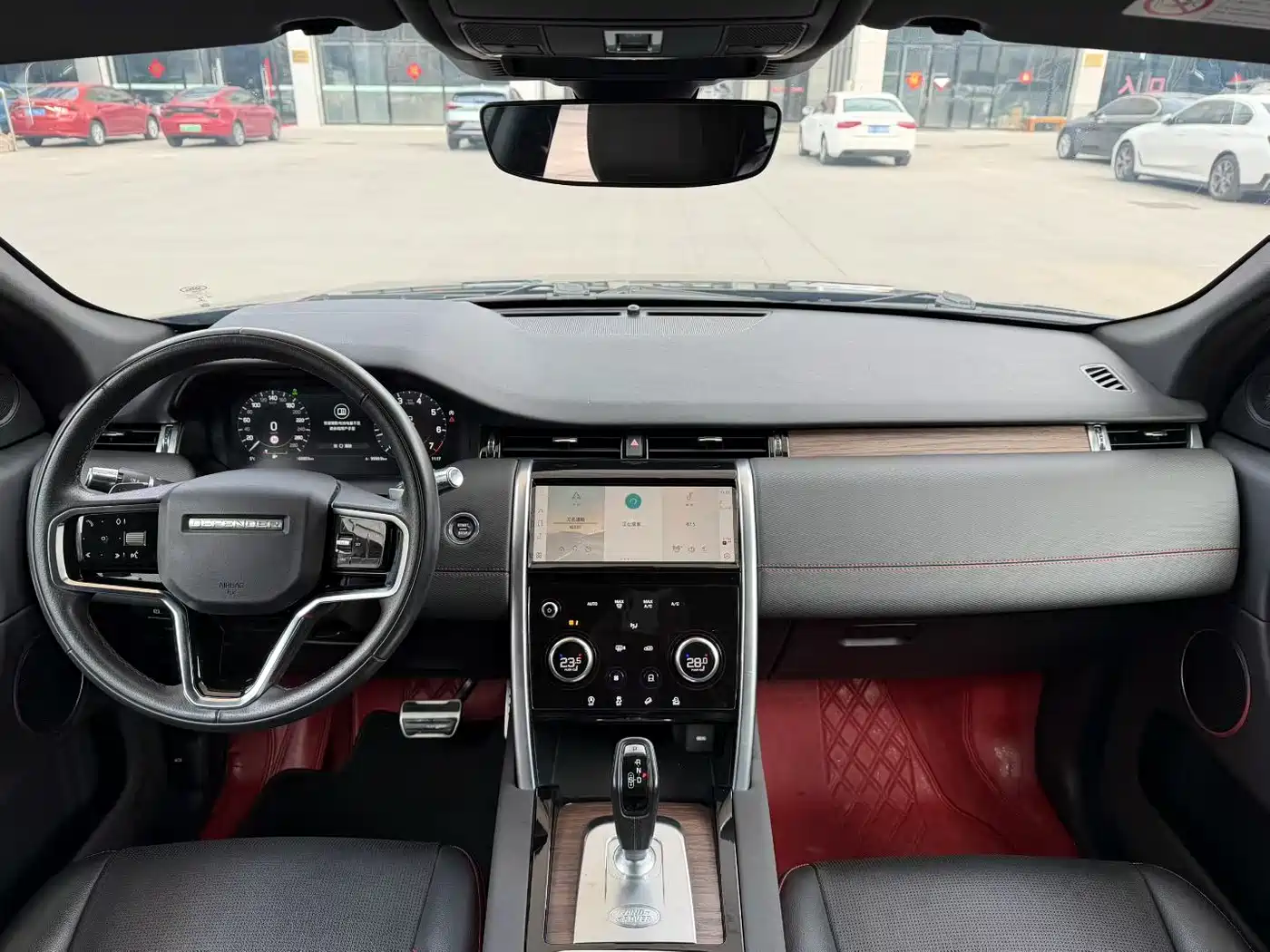Land Rover Discovery Sport 2022 Model 249PS R-Dynamic S Performance Edition 5-Seater фото 9