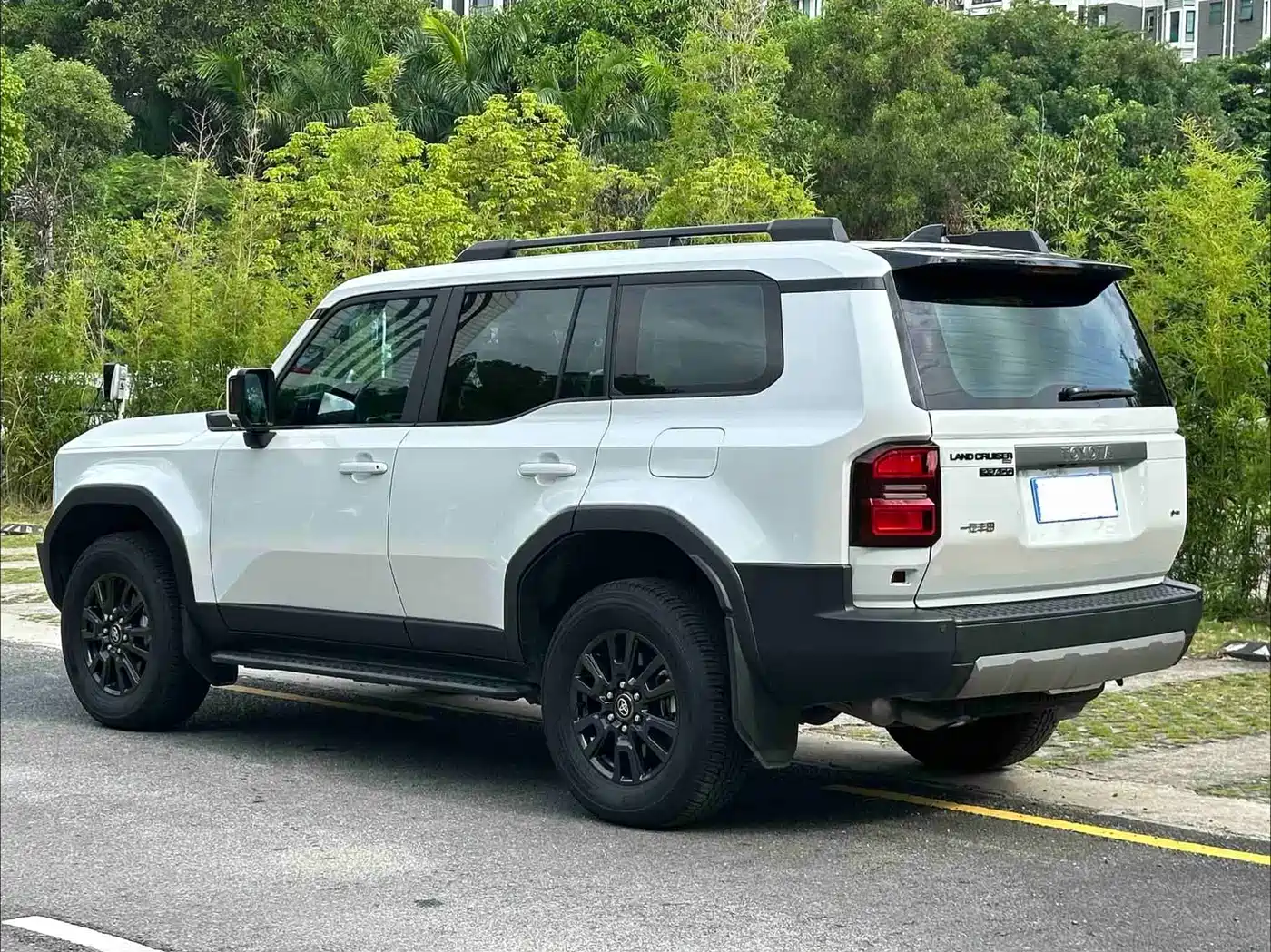 Toyota Prado 2025 2024 2.4T All-Terrain TX Edition 5-Seater