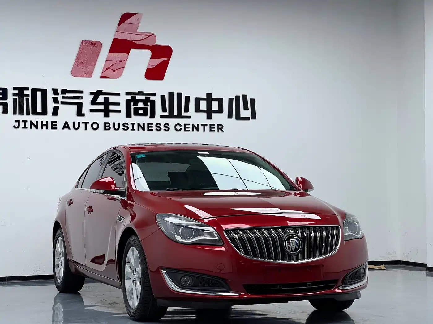 Buick Regal 2015 1.6T Leading Tech Edition фото 3