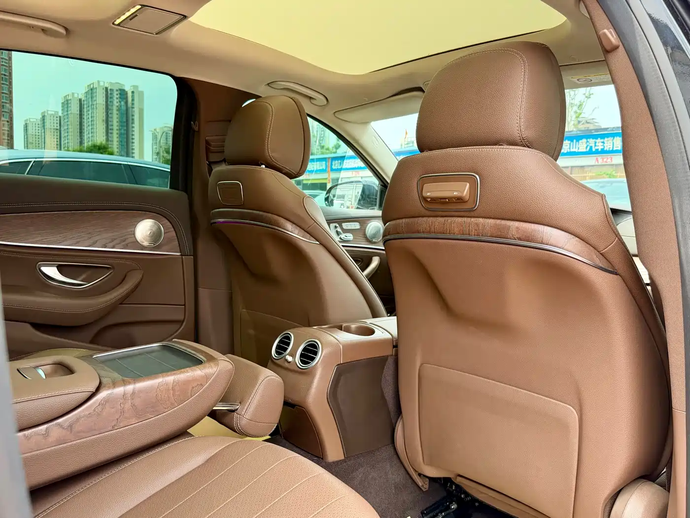 Mercedes-Benz E-Class 2020 Facelift E 300 L Fashion фото 28