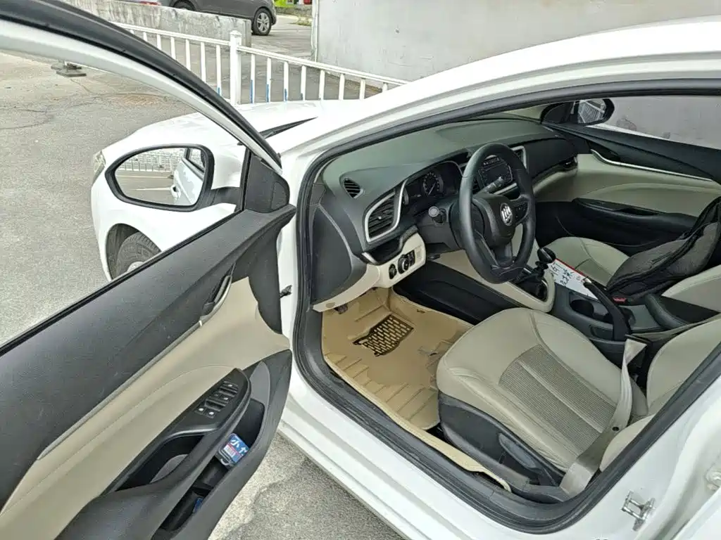 Фото 16 - Buick Excelle