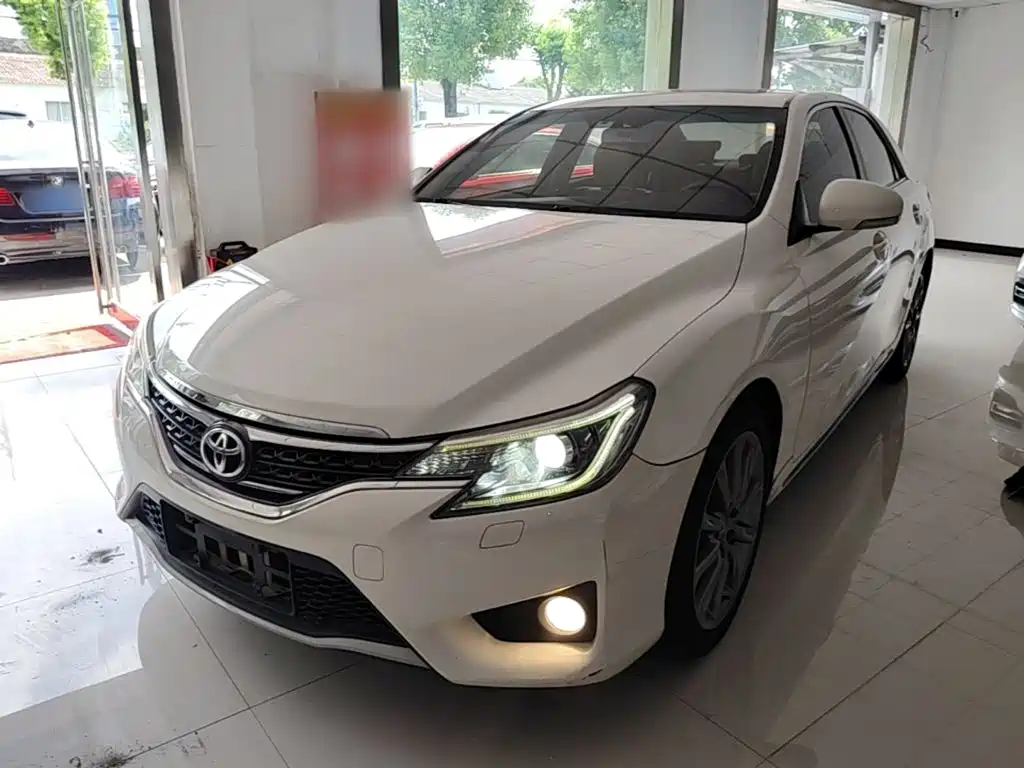 Toyota Reiz 2016 2013 2.5V Premium Edition