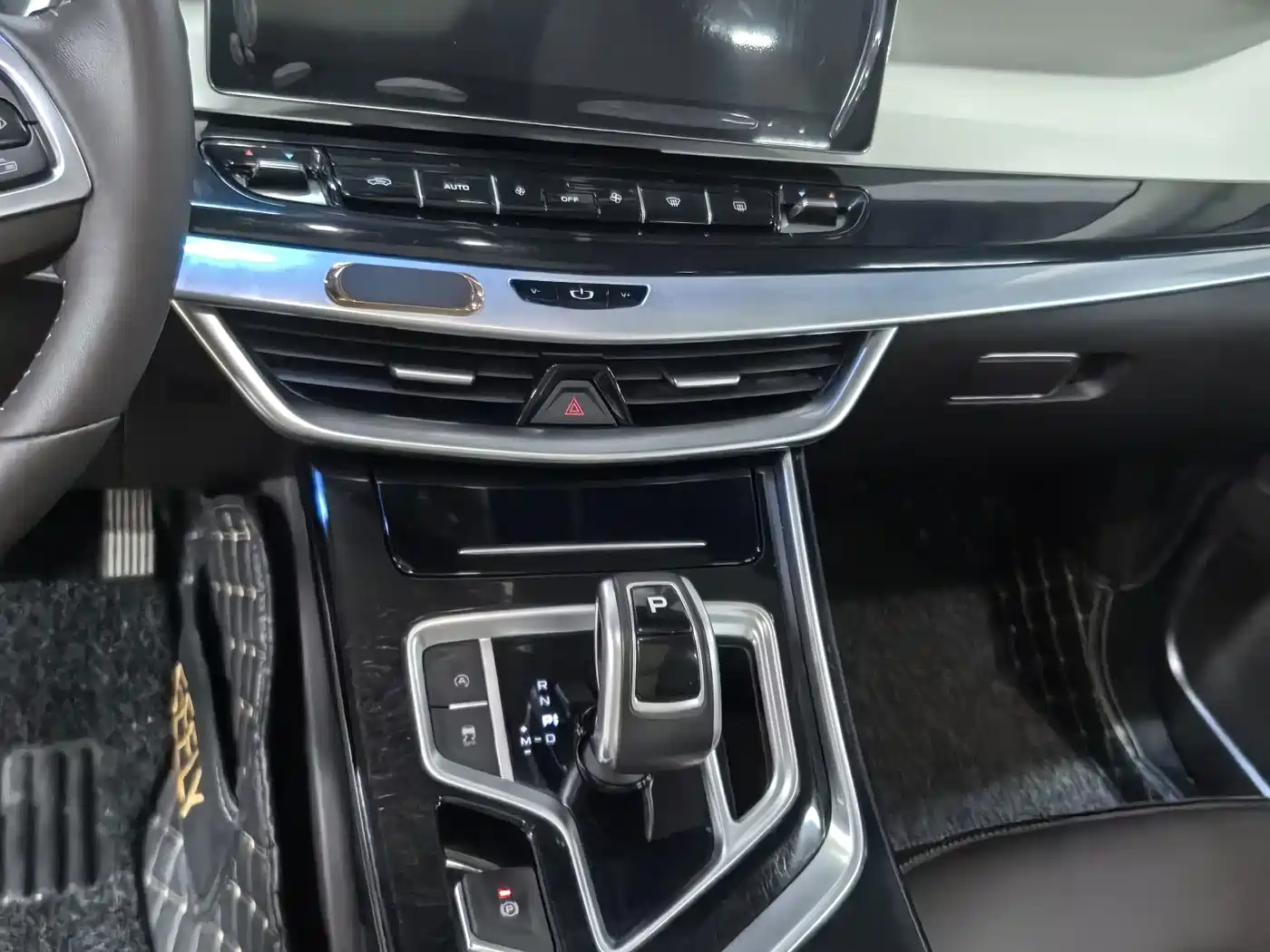 Geely Jiaji 2020 2019 1.5TD MHEV DCT Premium Edition