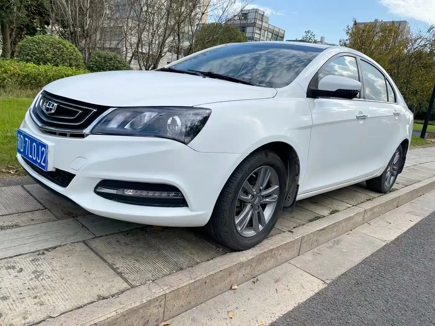 GEELY AUTOMOBILE EMGRAND