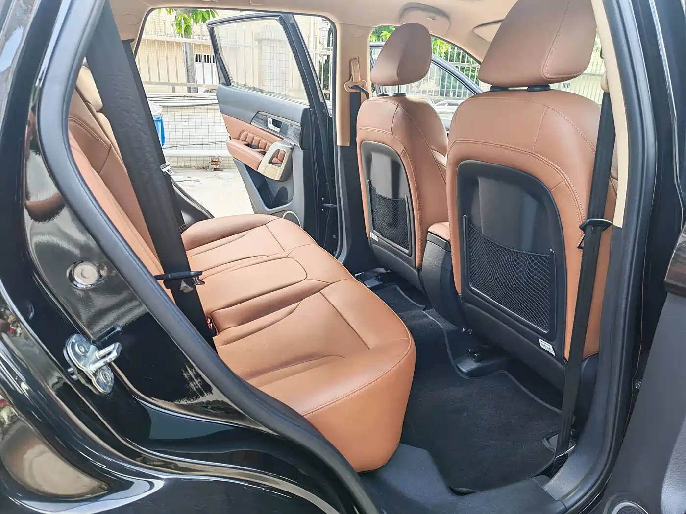 Фото 9 - Haval H2